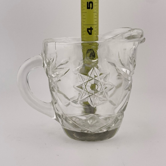 Vintage, Starburst Creamer, Clear Prescut Glass, by Anchor Hocking - Picture 7 of 8